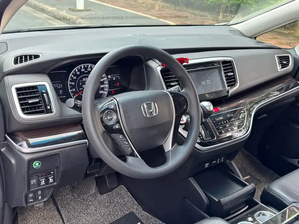 Honda Odyssey — миниатюра 24