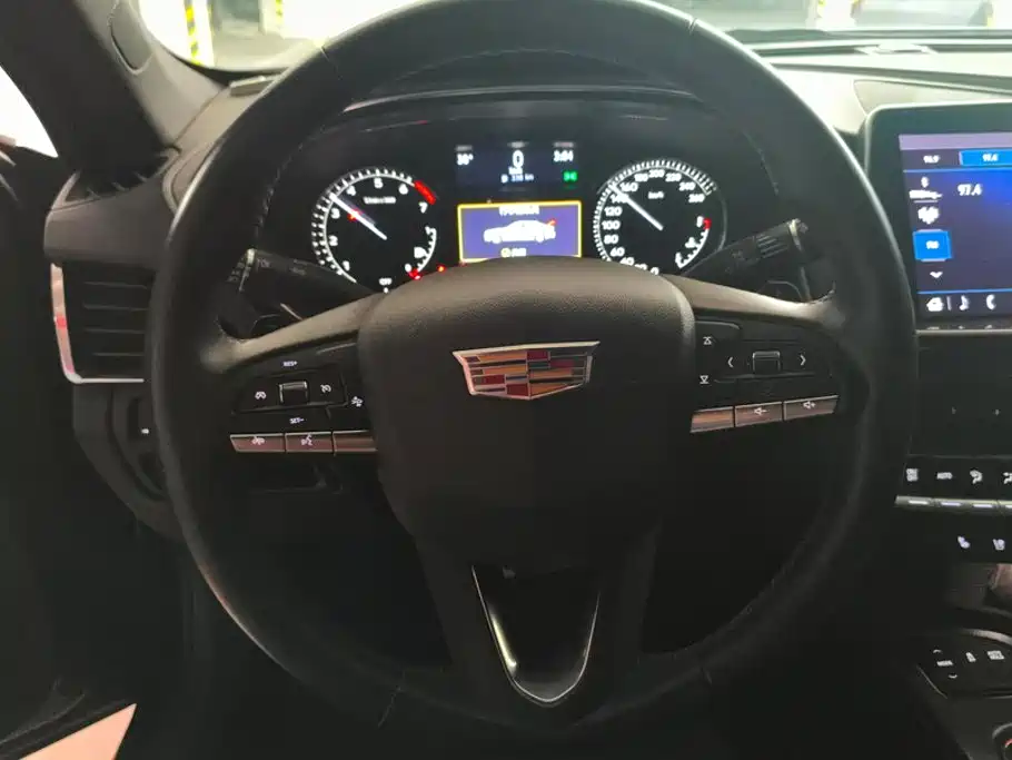 Cadillac CT5 — миниатюра 15