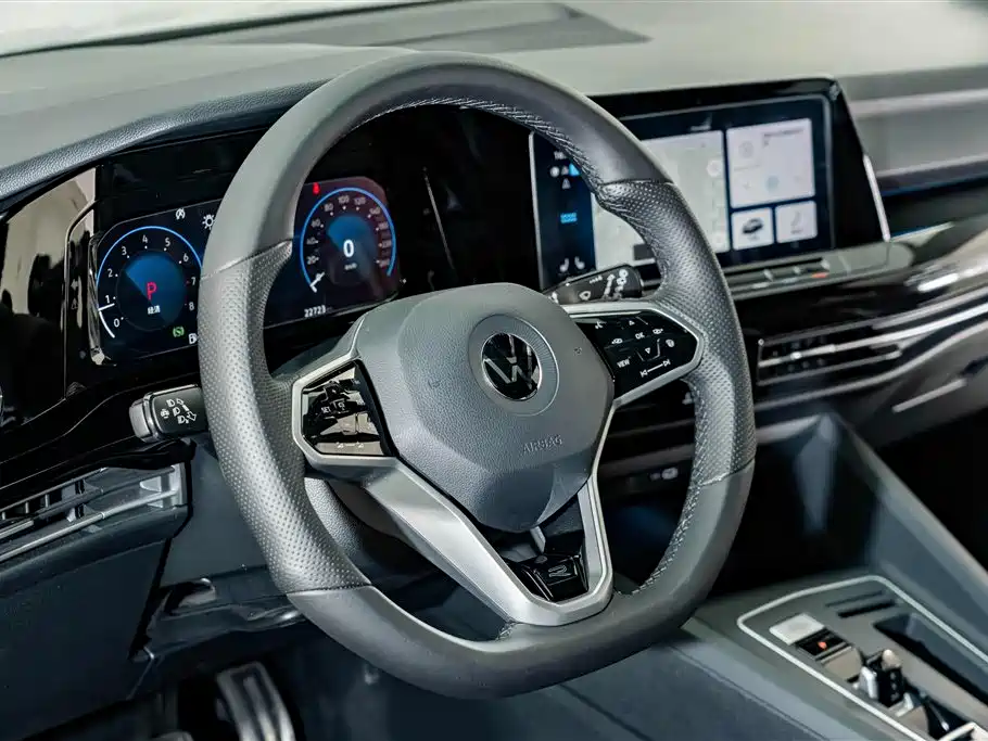 Volkswagen Golf — миниатюра 10