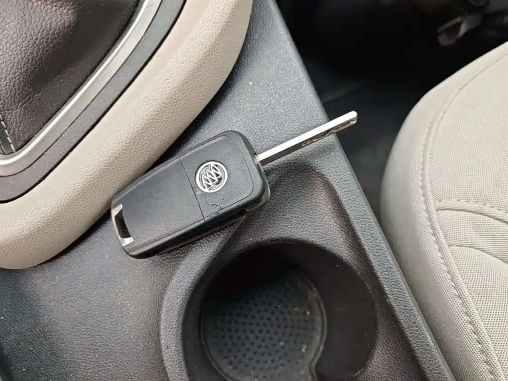 Buick Excelle — миниатюра 9