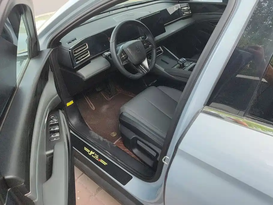 BYD Qin L — миниатюра 9