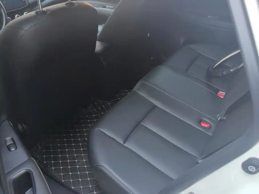 Nissan Sylphy — миниатюра 11