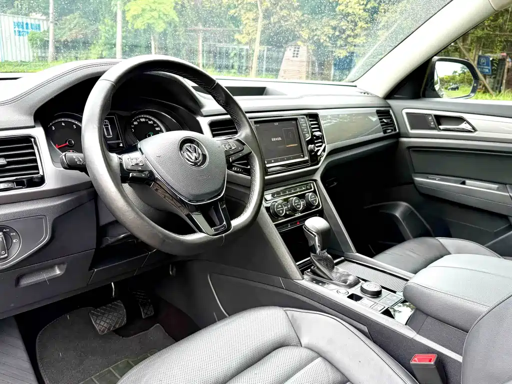 Volkswagen Teramont — миниатюра 10