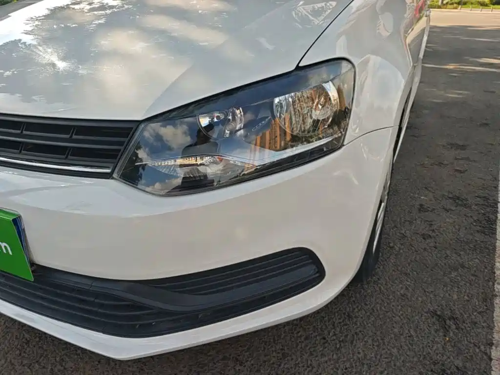 Volkswagen Polo — миниатюра 24
