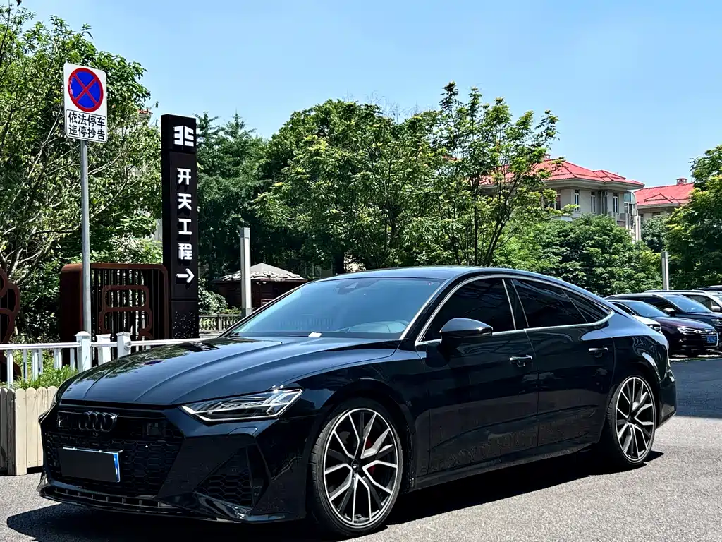 Купить Audi A7