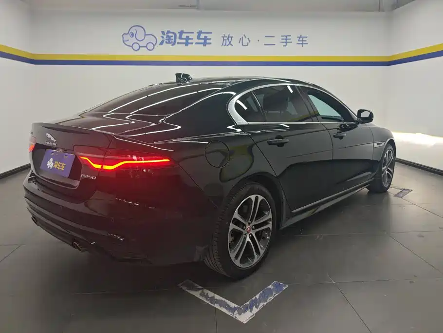 Jaguar XEL — миниатюра 3