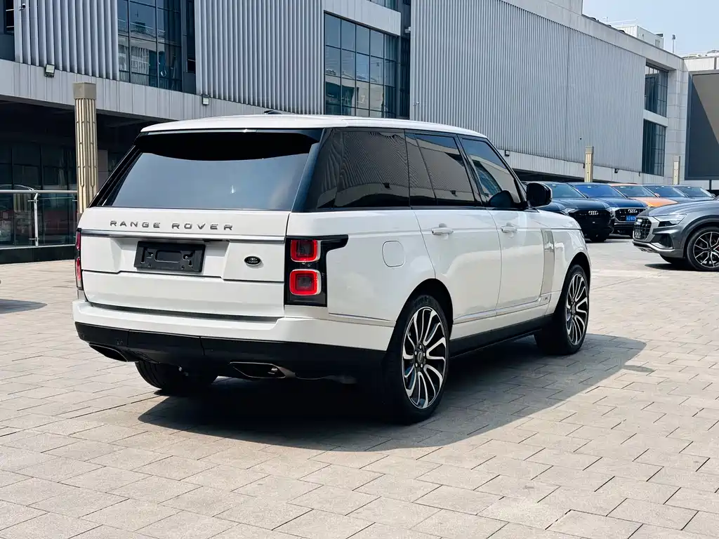 Land Rover Range Rover 2015 3.0 TDV6 Vogue