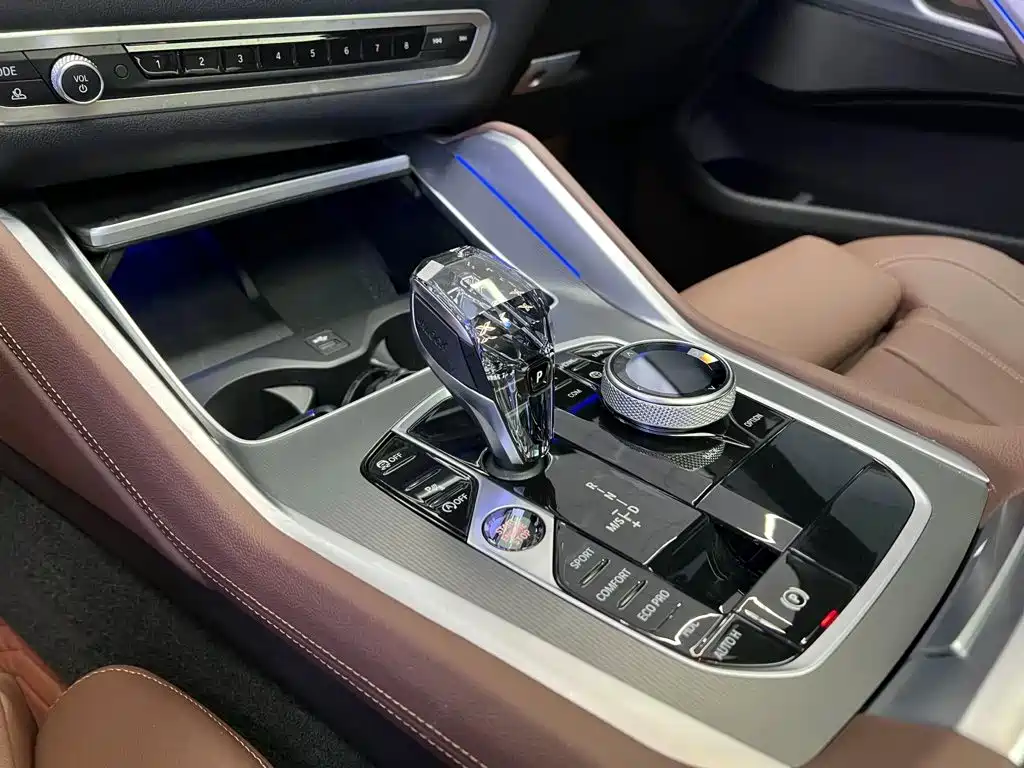 BMW X6 — миниатюра 7