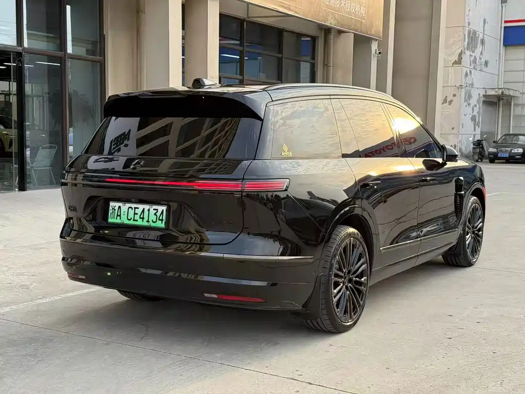 NIO ES8 — миниатюра 15