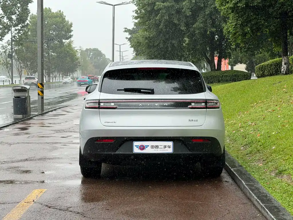 AITO AITO M5 — миниатюра 5