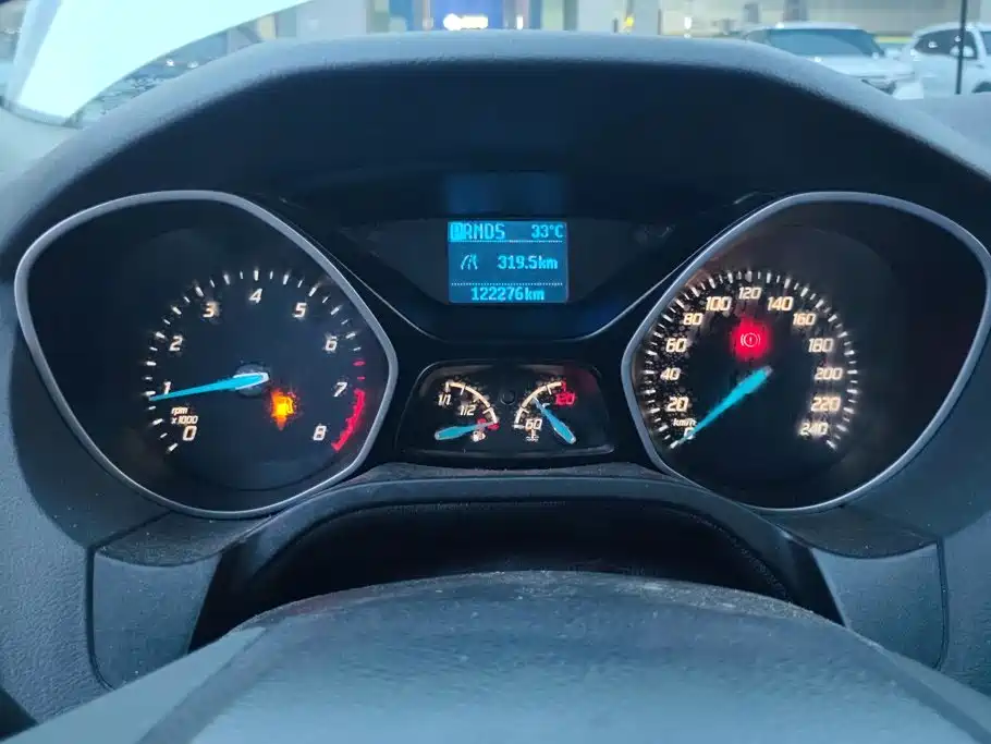 Ford Focus — миниатюра 14