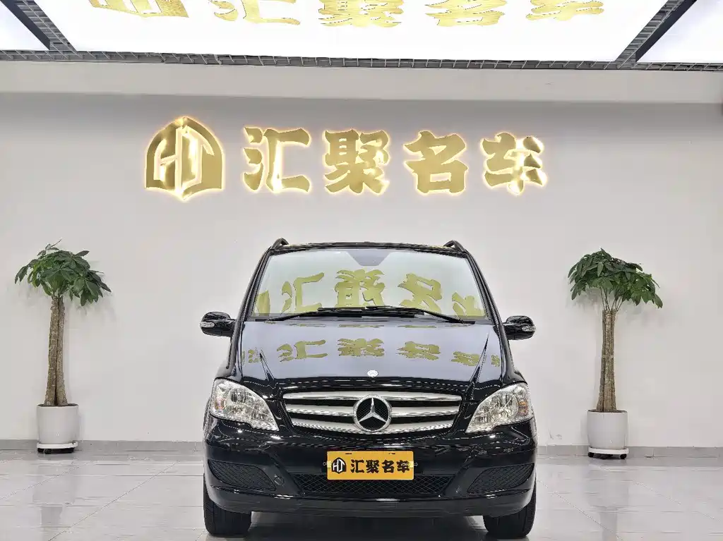 Mercedes-Benz Viano — миниатюра 2