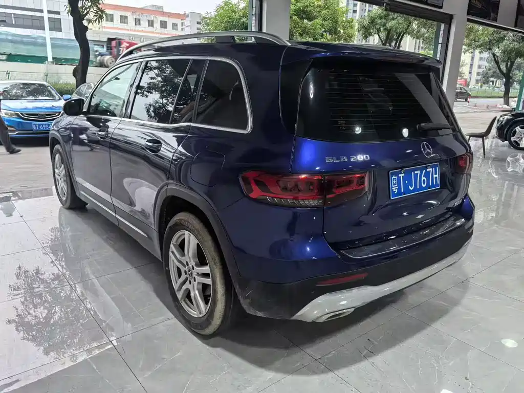 Mercedes-Benz GLB — миниатюра 5