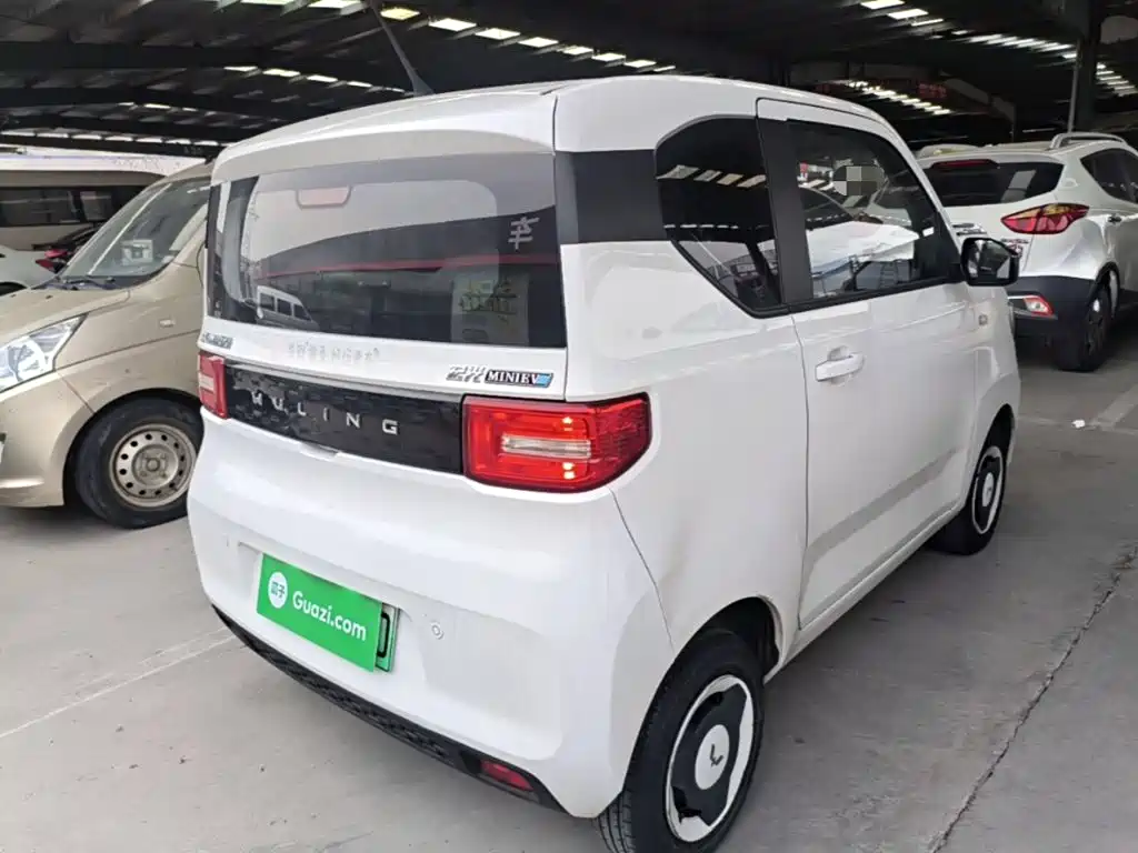 Wuling MINIEV — миниатюра 7