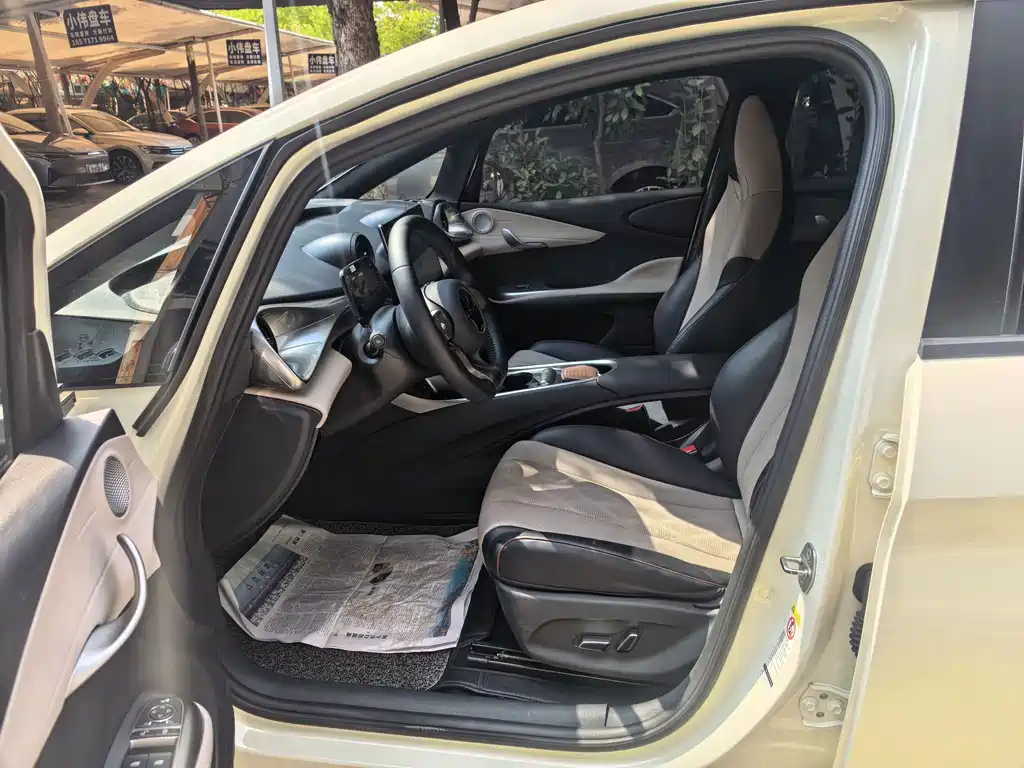 BYD Dolphin — миниатюра 4