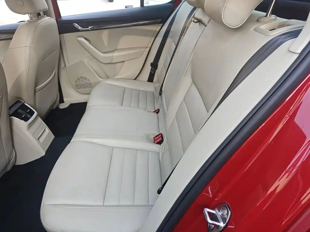 Skoda Octavia — миниатюра 17