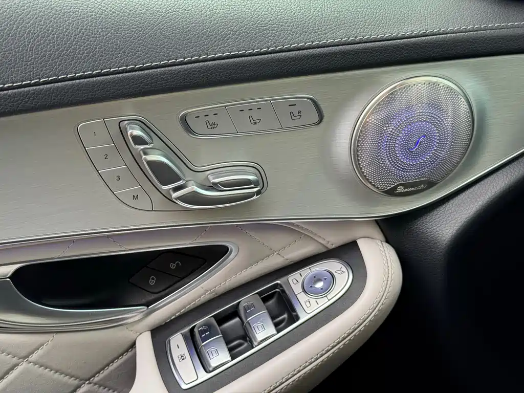Mercedes-Benz GLC Coupe AMG — миниатюра 15