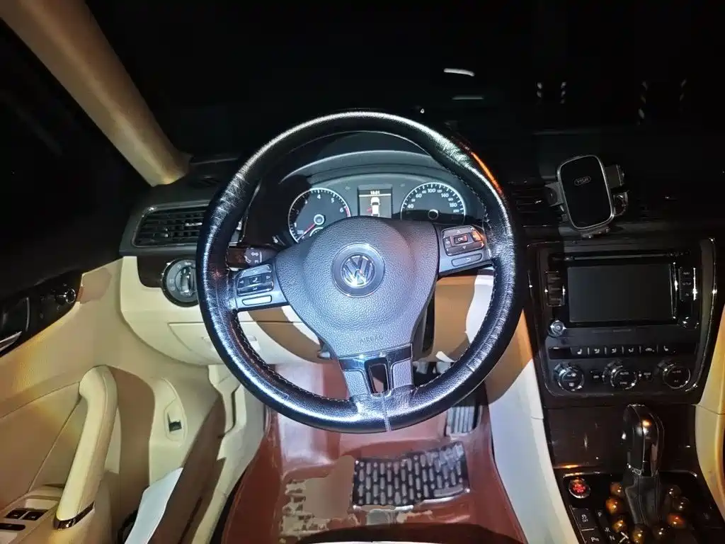 Volkswagen Passat — миниатюра 6