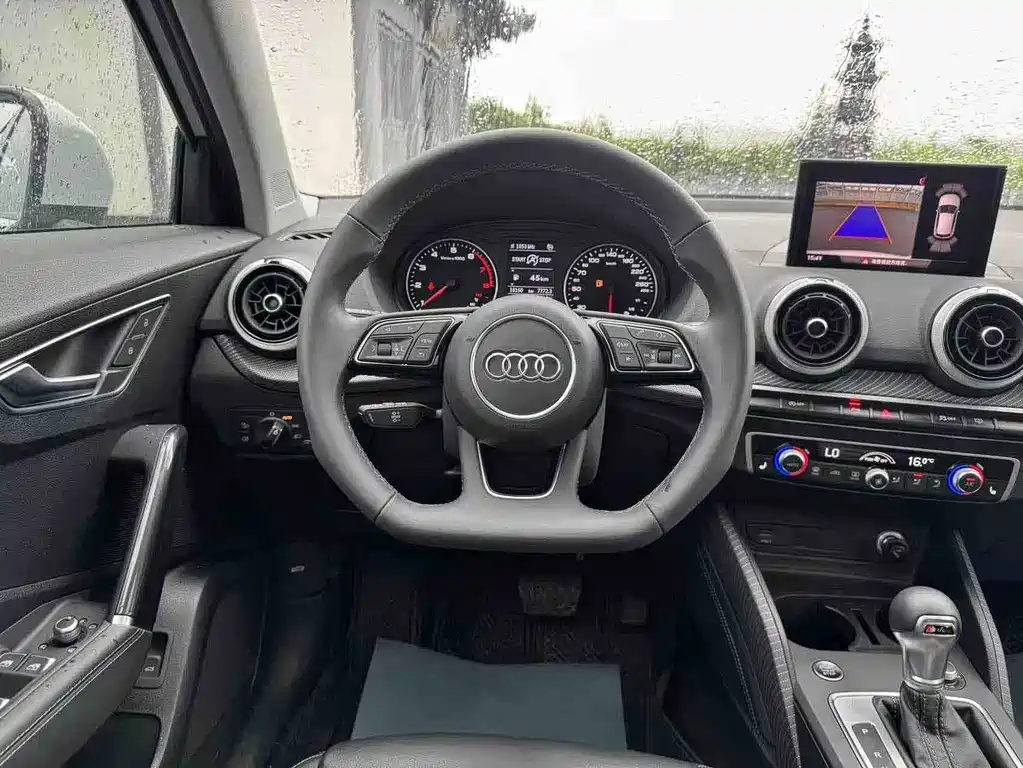 Audi Q2L — миниатюра 15