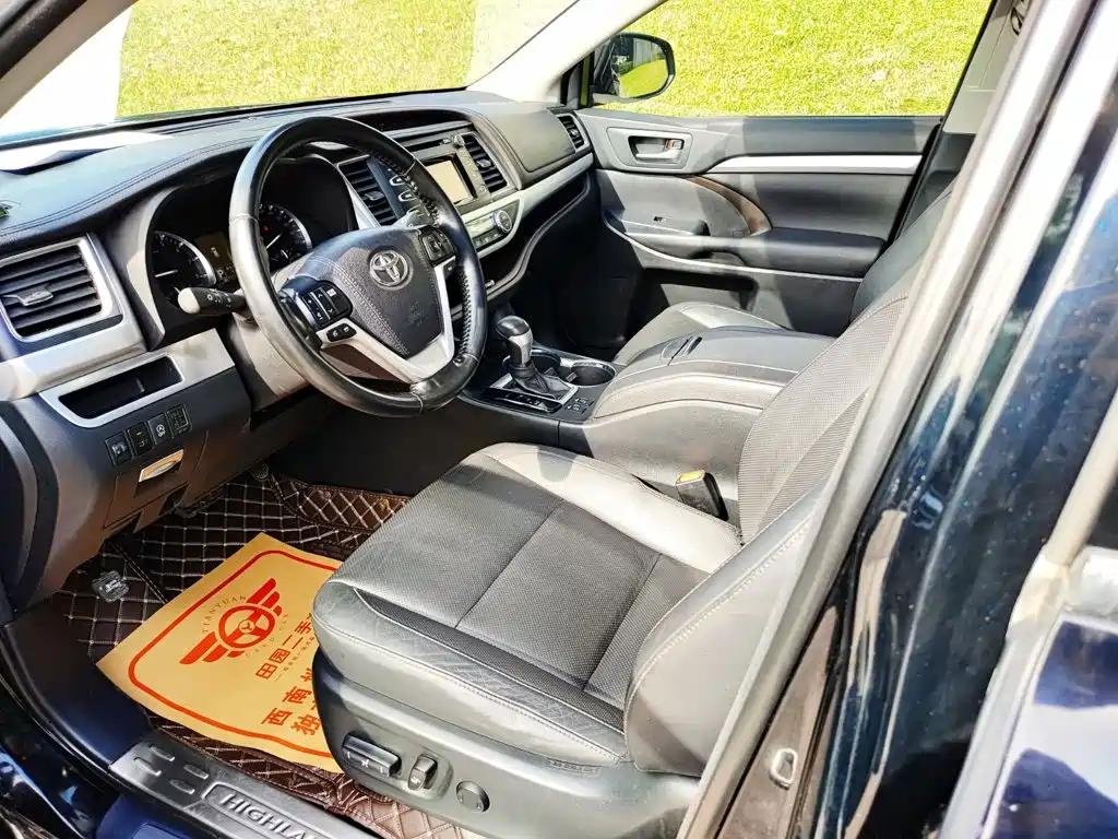 Toyota Highlander — миниатюра 7