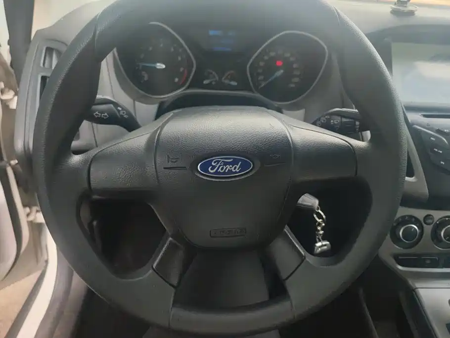 Ford Focus — миниатюра 15