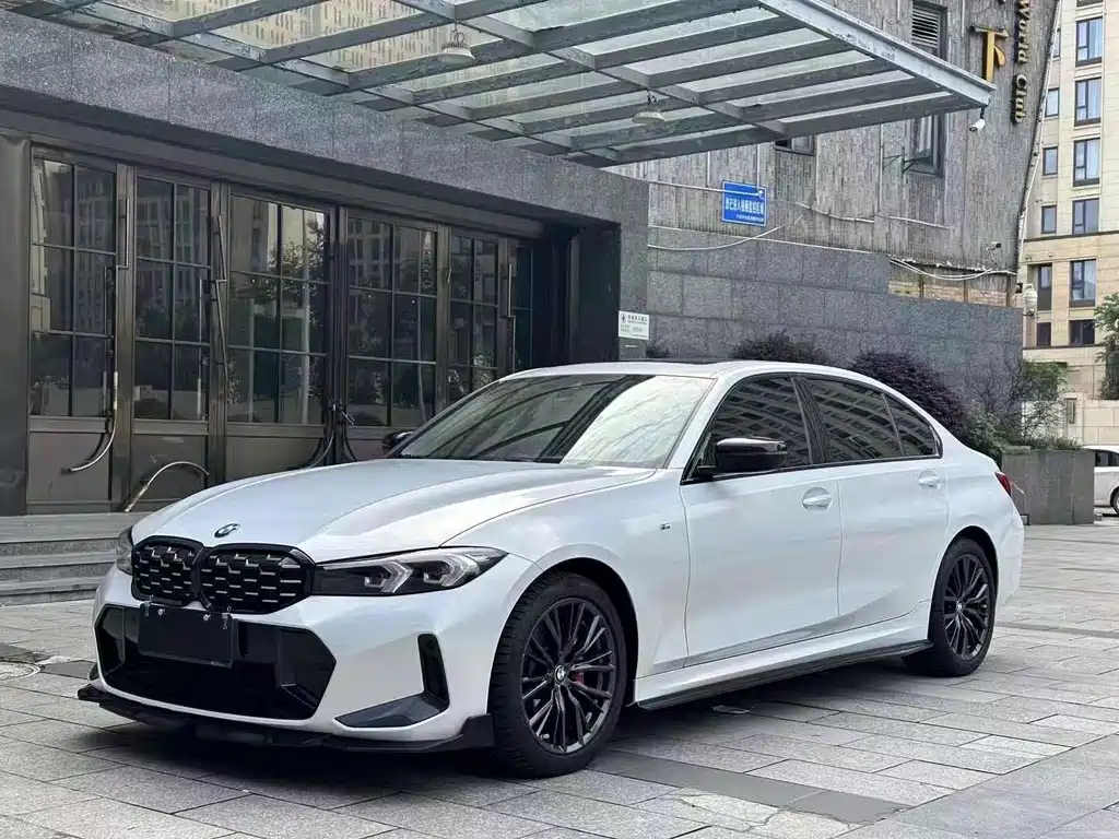 BMW 3 Series 2023