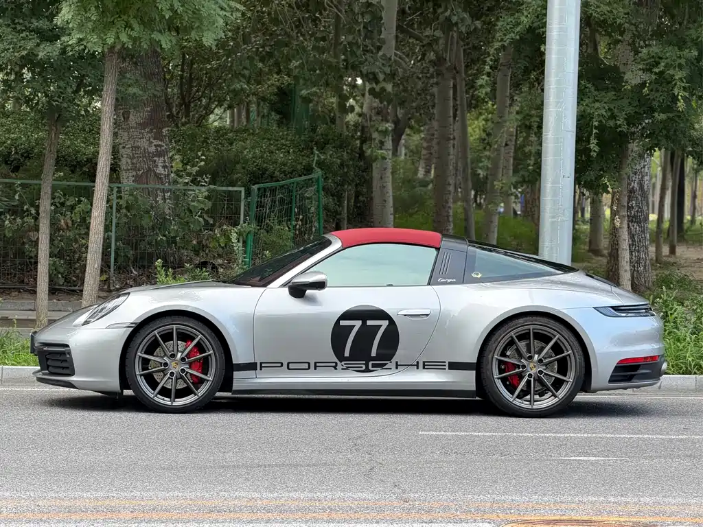 Porsche 911 2022 Targa 4 3.0T