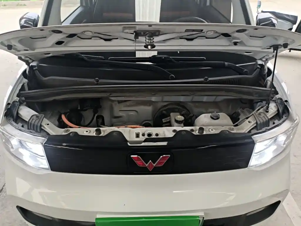 Wuling MINIEV — миниатюра 20