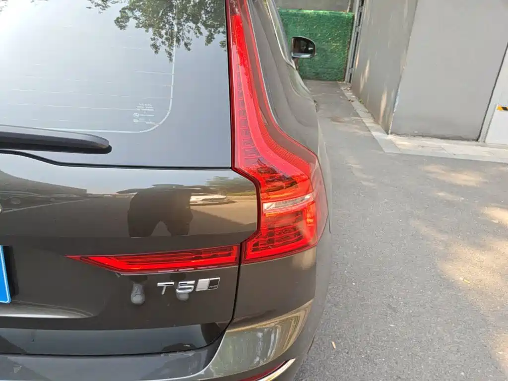 Volvo XC60 — миниатюра 8