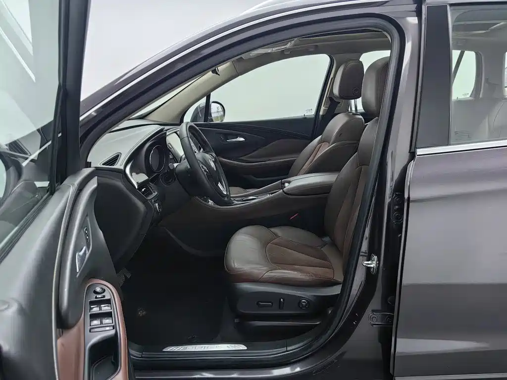 Buick Envision Plus — миниатюра 10