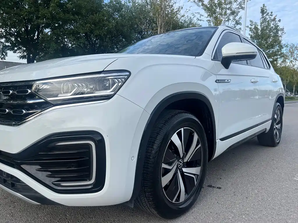 Volkswagen Tayron GTE — миниатюра 4