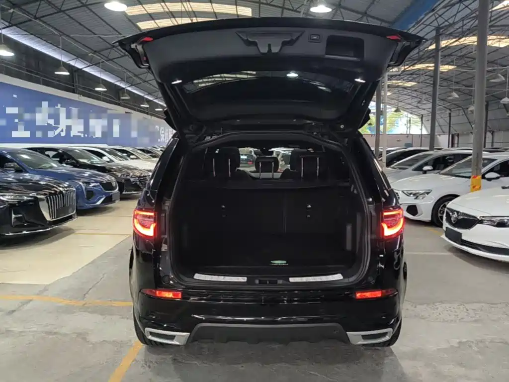Land Rover Discovery Sport — миниатюра 19