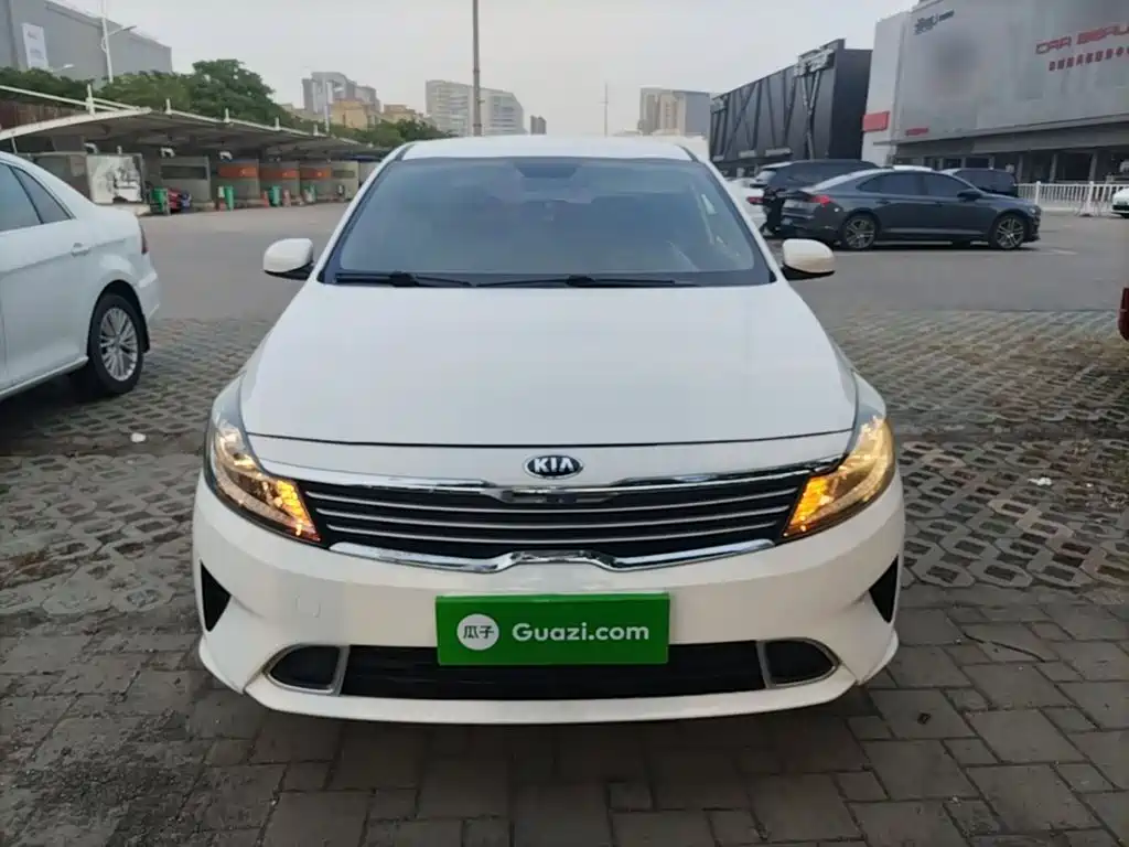 Kia Forte — миниатюра 3
