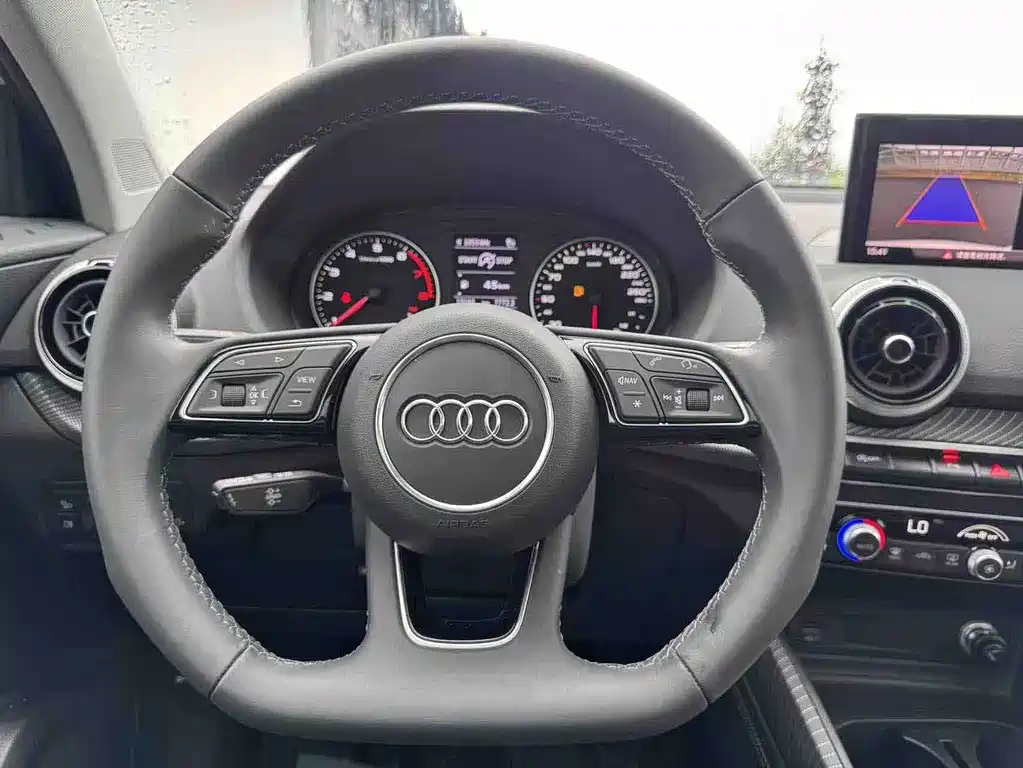 Audi Q2L — миниатюра 16