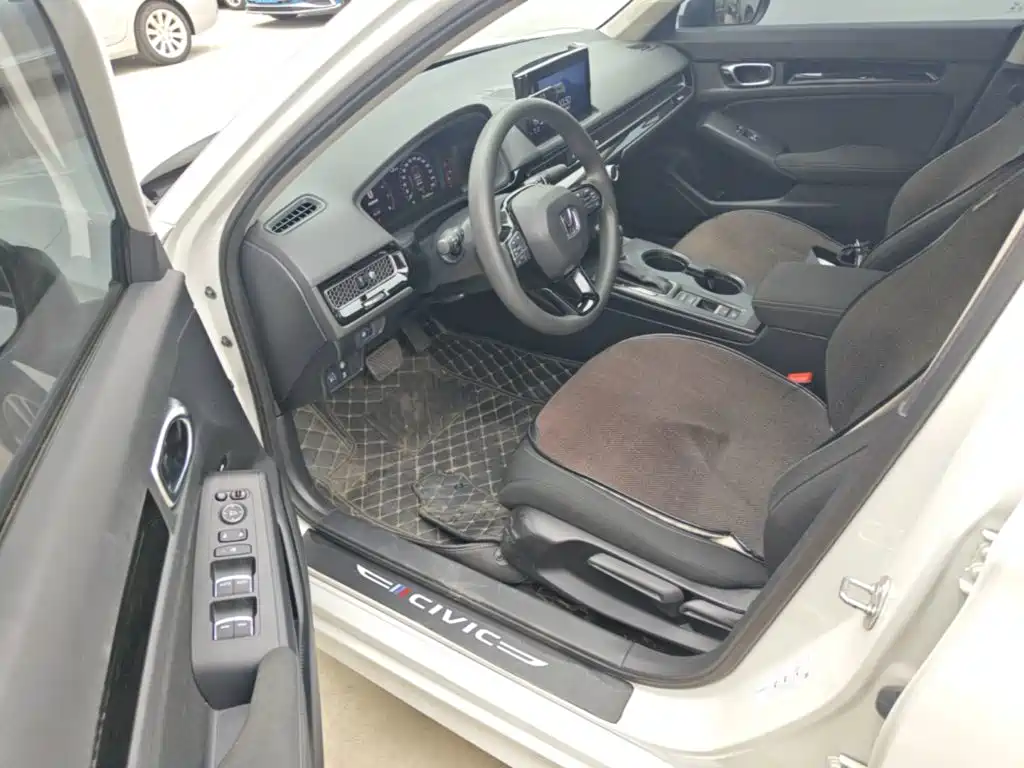 Honda Civic — миниатюра 16