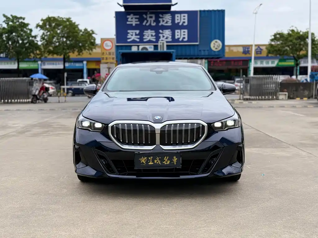 BMW 5 Series 5 2024 525i M Sport