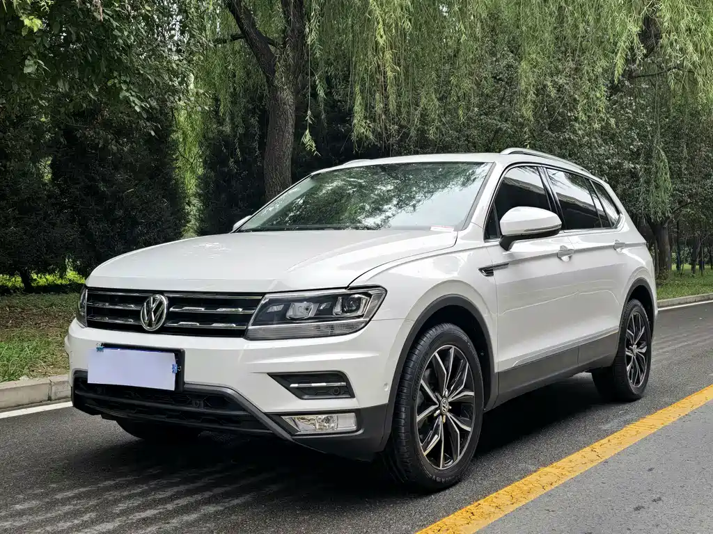 Volkswagen Tiguan L 2020