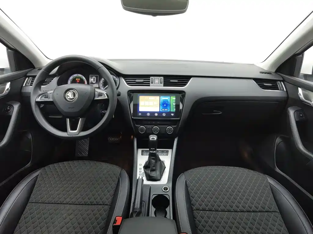 Skoda Octavia — миниатюра 5
