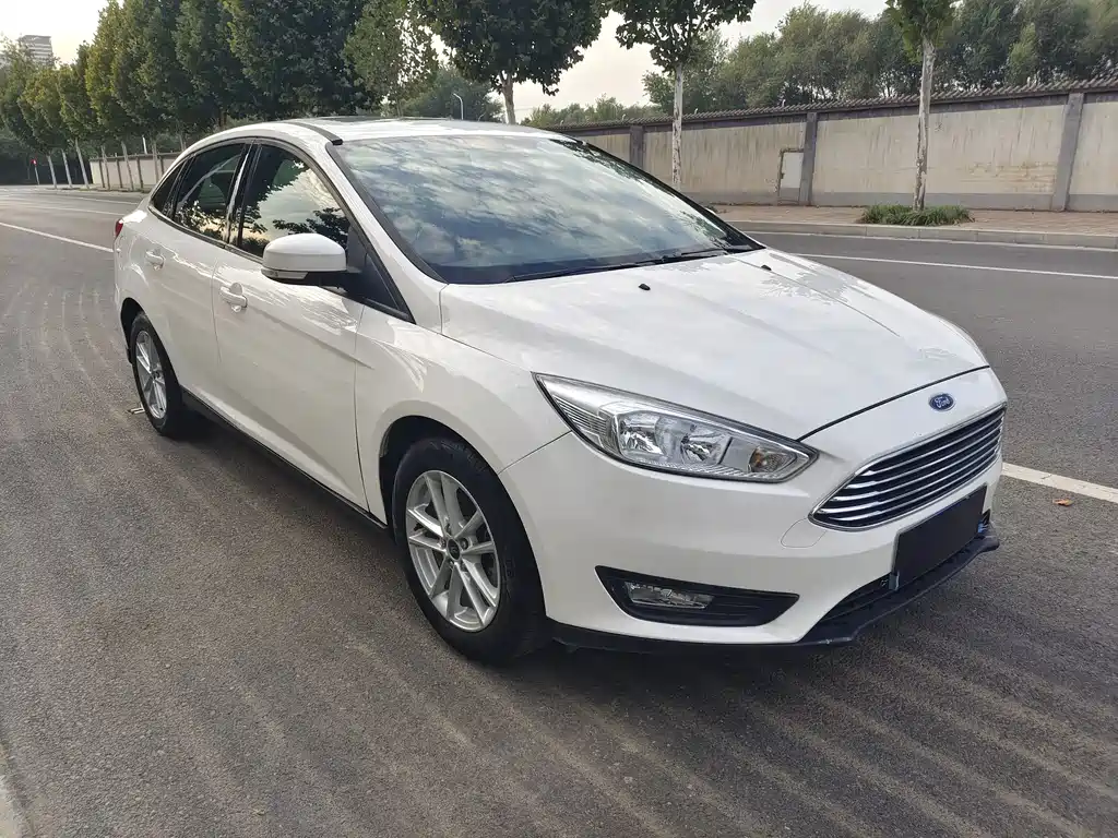 Ford Focus — миниатюра 3