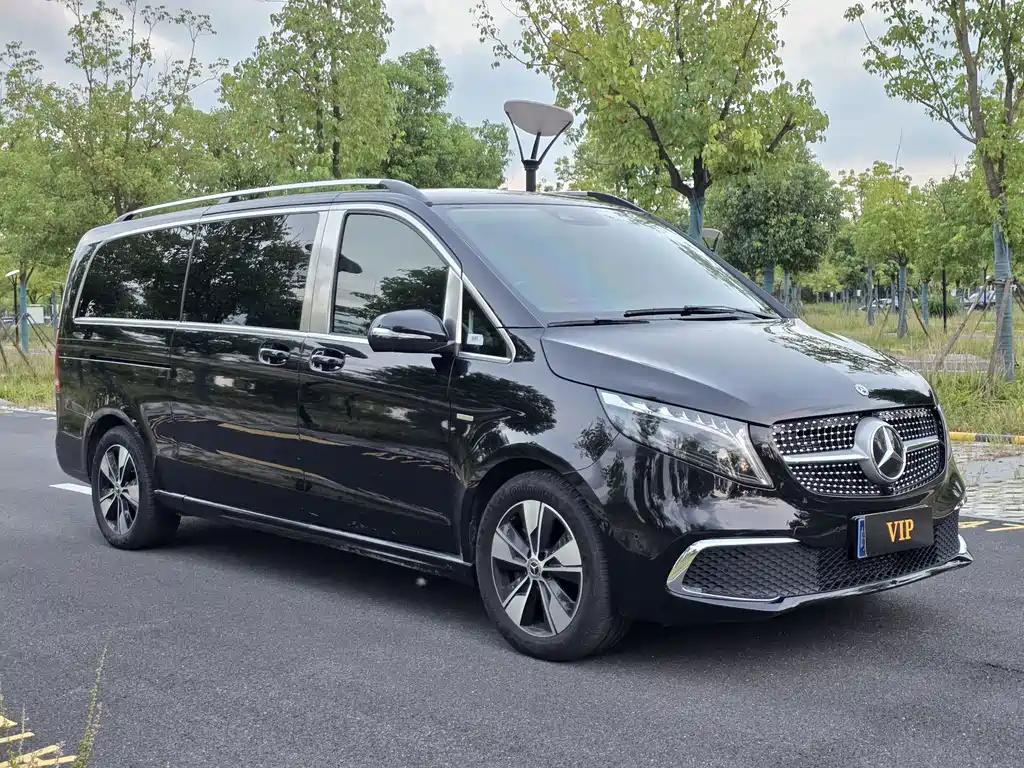 Mercedes-Benz V-Class — миниатюра 3