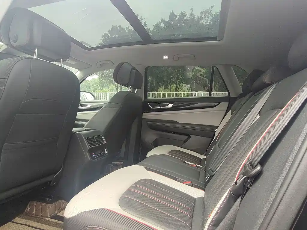 Volkswagen Teramont — миниатюра 14