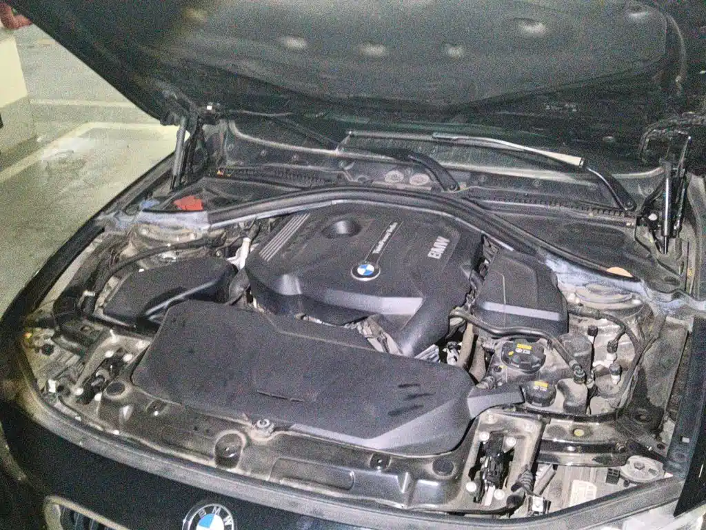 BMW 3 Series — миниатюра 17