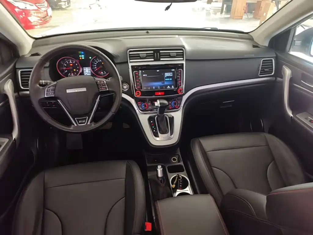 Haval M6 — миниатюра 10