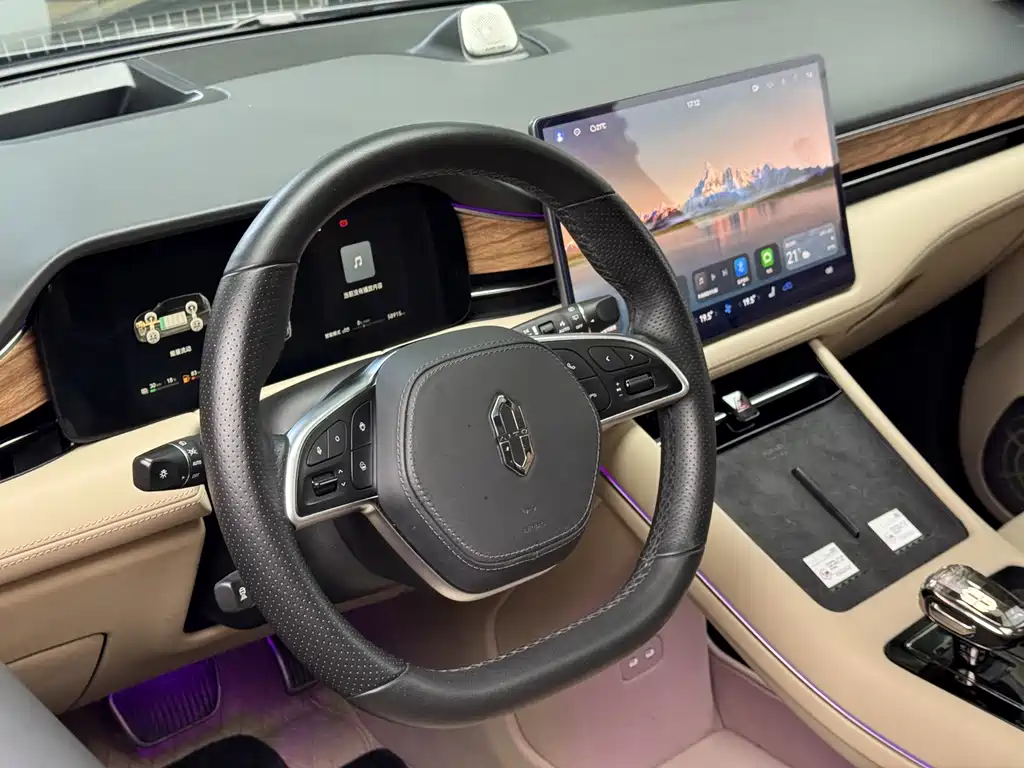AITO AITO M7 — миниатюра 17