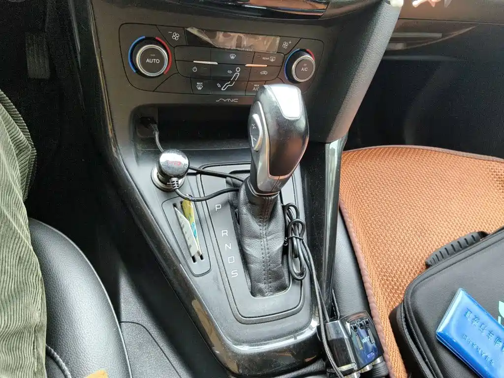Ford Focus — миниатюра 16