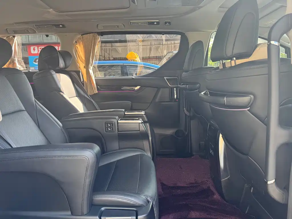 Toyota Vellfire 2019 3.5L AT