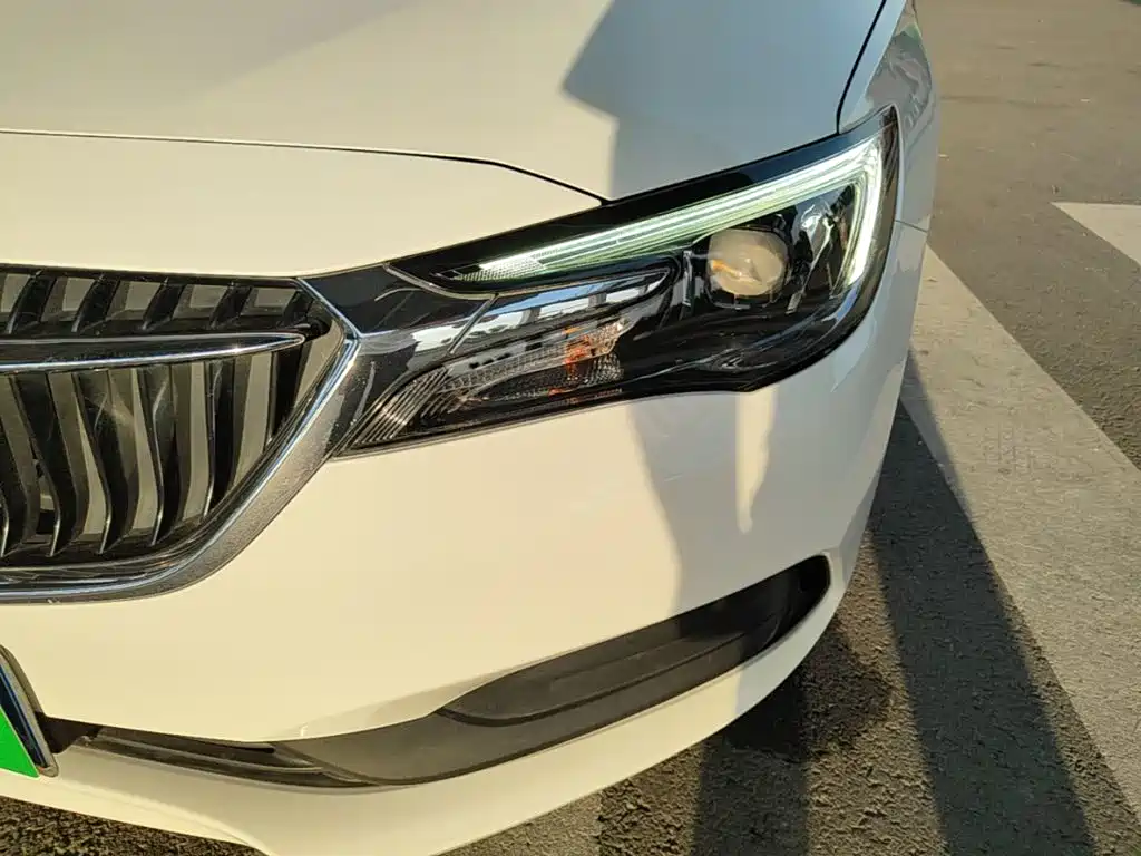 Buick GL6 — миниатюра 24