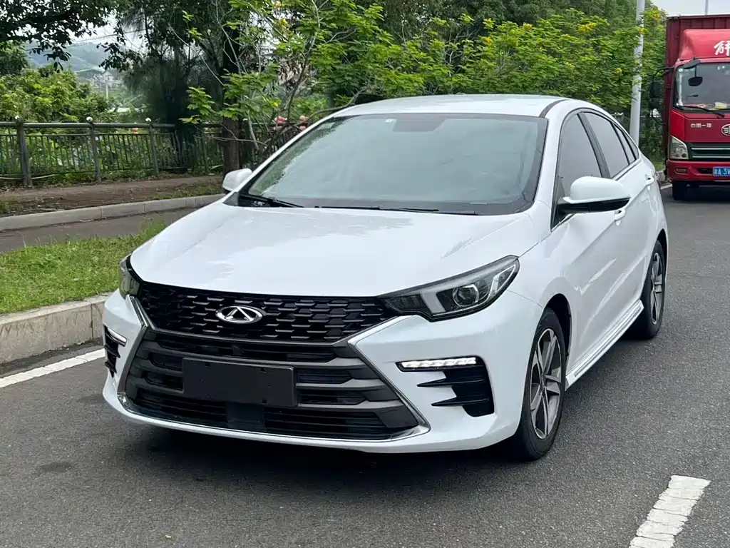 Chery Arrizo 5 PLUS 2021