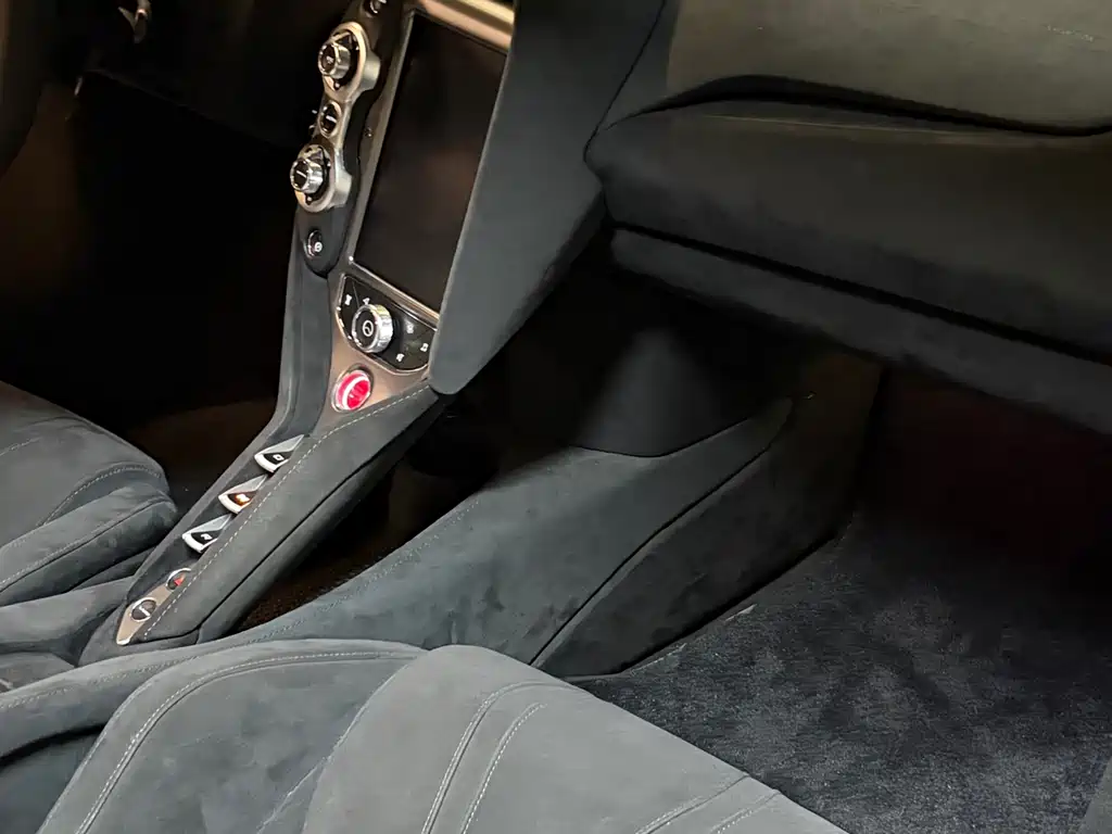McLaren 720S 4.0T Coupe, фото 16