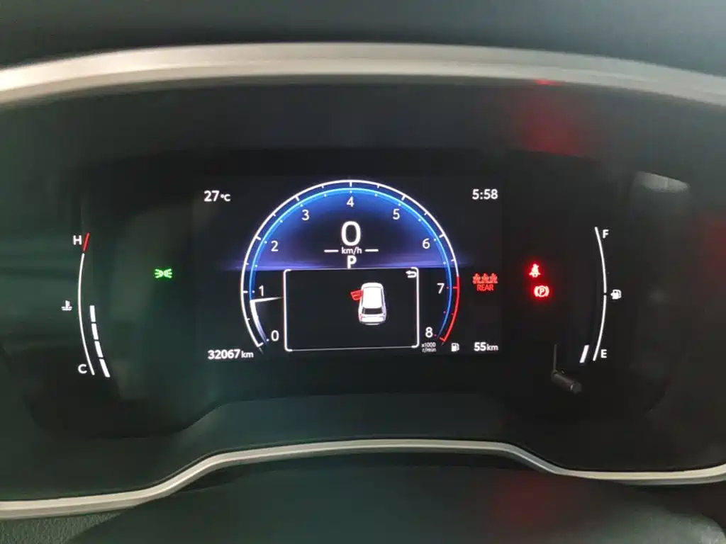 Toyota Frontlander — миниатюра 12